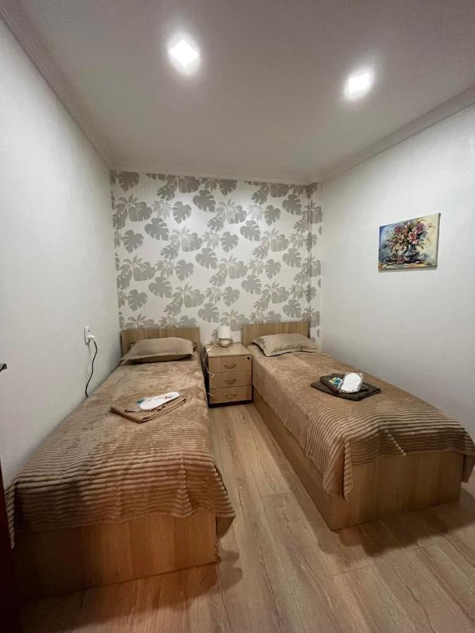 Hello 2 Apartman Tbiliszi Kültér fotó